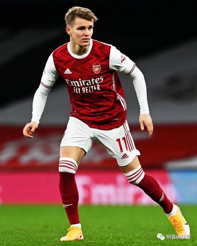 每体：若马丁对马竞时担任中卫，埃里克将踢右后卫&孔德替补（每体：若马丁战马竞司职中卫，埃里克出任右后卫，孔德将替补）