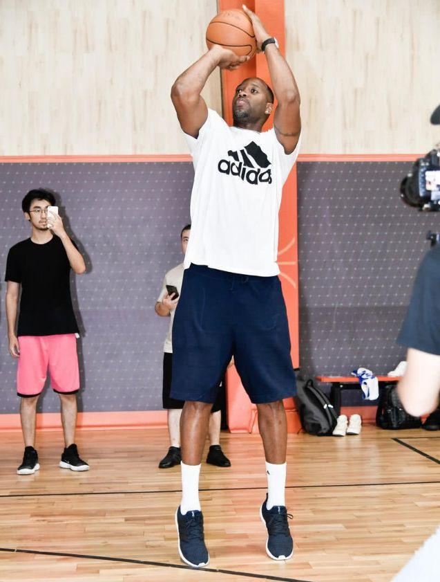 陈涛：内外援引进都有难度；还是想升级阵容，不能总惊险保级（陈涛：引援内外皆难，仍想升级阵容，不能年年惊险保级）