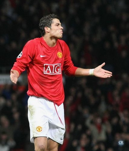 塞内加尔非洲杯大名单：雅克松、马内、海港旧将恩迪亚耶在列（塞内加尔公布非洲杯名单：雅克松、马内与海港旧将恩迪亚耶入选）