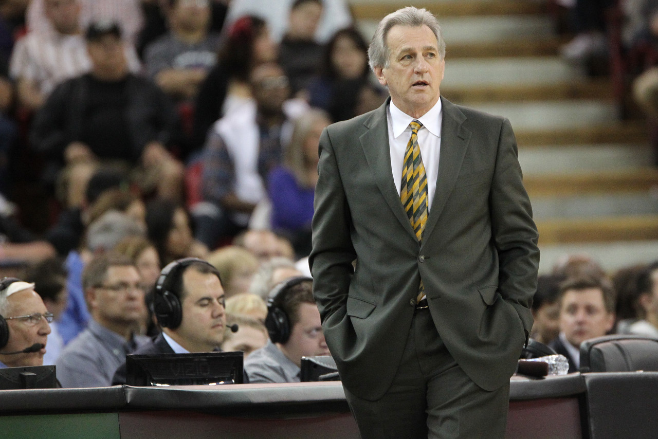 外媒：梅西在印度的雕像由45人耗费27天建成，高21.3米（外媒称：印度梅西雕像高21.3米，45人历时27天打造）