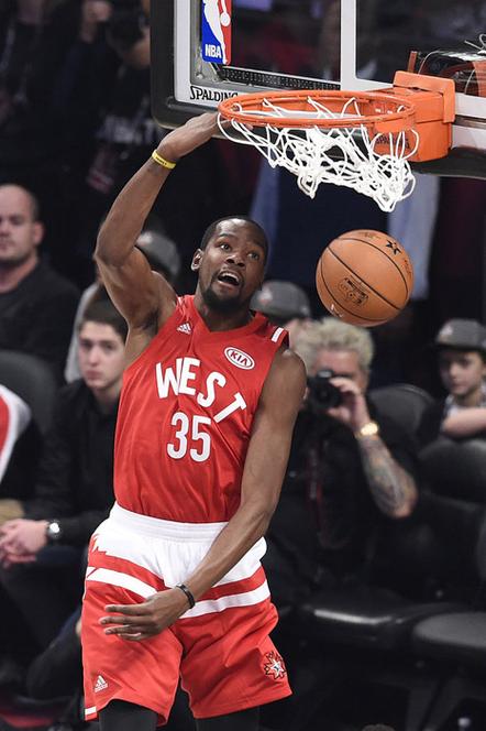 🎮KeSPA杯战报：Doran以一敌二锁定胜局，T1横扫NS晋级败决（KeSPA杯简报：Doran一打二定胜负，T1横扫NS挺进败者组决赛）