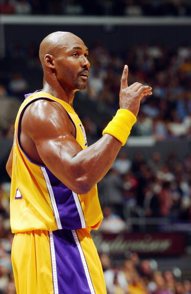 “野路子”跑步姿势的C罗，原来他不是天生神射手？...（跑姿不按套路的C罗：神射手实力并非天生？）