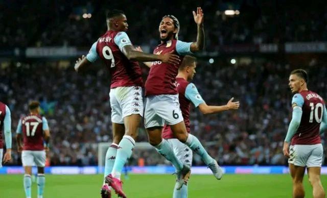 今日赛事中心舞台